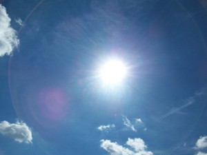 Brīvdienās saglabāsies saulains laiks bez nokrišņiem