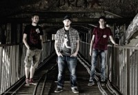 Grupa "One Glimpse Away" piedāvā singlu "Alive" (+VIDEO)