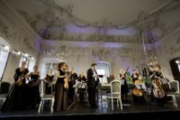 Foto no Senās mūzikas festivāla Rundāles pilī