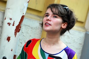 Modes māksliniece Ilka prezentē interneta veikalu