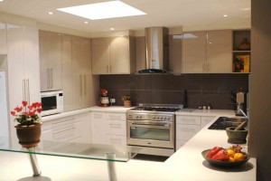 Telpu papildinājums - iebūvējamās mēbeles