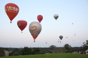 Festivālā "LMT Kauss 2010" uzvar Lietuvas pilots