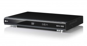 LG piedāvā 3D mājas izklaides tehnikas kolekciju