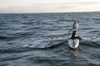 Jānis Preiss ar dēli mērojis 120 km pa Baltijas jūru