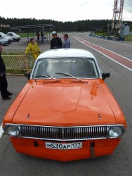 "Dzintara Volgā" brauks arī Latvijas ātrākie autošosejas sportisti