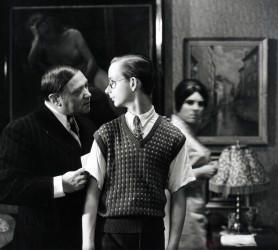 Viktors Freibergs runās par aizmirsto čehu kino Jaunā viļņa meistaru Juraju Hercu un filmu "Kremētājs"