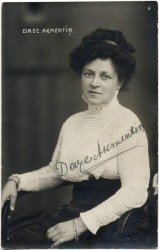 Lekcija "Piektdien piecos" būs veltīta latviešu teātra zvaigznei Dacei Akmentiņai