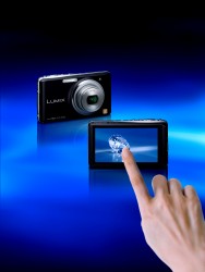 Panasonic papildinājis LUMIX FX fotoaparātu klāstu