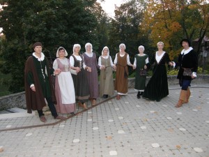 Cēsu Pils Vēsturisko Deju studija aicina pievienoties jaunus dalībniekus