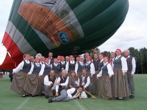 Senioru deju kolektīvam "Sidrabdancis" – 50