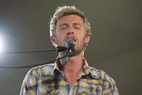 Foto: "Ewert and The Two Dragons" koncertē Ģertrūdes ielas teātrī