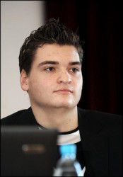 Studenti pulcēsies pie Saeimas, lai nepieļautu augstskolu rektoru varas palielināšanu