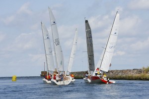 Usmas ezera ūdeņos sastapsies Latvijas čempionāta un Mediju regates II dalībnieki