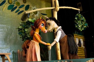 Leļļu teātrī atgriežas „Skroderdienas Silmačos"