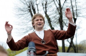 Līgo svētkos Saldū notiks sadziedāšanās svētki Inta Teterovska vadībā