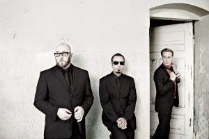 Atbildi uz jautājumiem un laimē ielūgumus uz "Covenant" konertu!