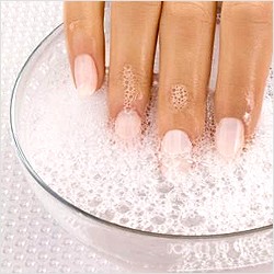 Pirmā palīdzība trausliem nagiem