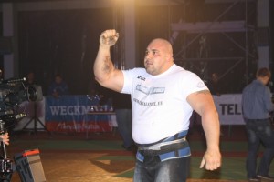 Spēkavīrs Mareks Leitis atzīstami startē Igaunijā