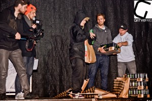 Rīgā starptautiskajās skeitborda sacensībās pārliecinoši uzvar somu skeitbordisti