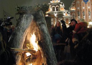 Bluķa vakars Rīgā, Latvijā un Eiropā