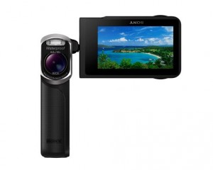 Sony iepazīstina ar ūdensizturīgu Handycam® videokameru