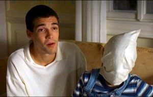 Dirty Deal kino klubā Mihaela Hanekes stindzinošās spēles