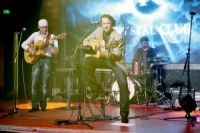 Rīgā atvērts lielākais karaokes klubs Latvijā