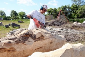 Pedvālē top mākslas objekts Jāņu nakts performancei