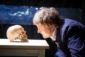 Parastais cilvēks. „Hamlets" Latvijas Nacionālajā teātrī