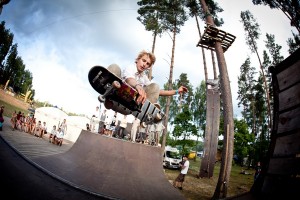 Fonofest piedāvā skeitborda sacīkstes kosmosā