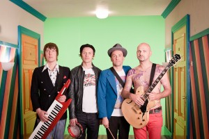 Prāta Vētra prezentē jaunu video un izsludina koncerttūres īpašos viesus