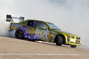 Baltijas un Somijas ātrākie dragsteri un motocikli tiksies dragreisa sezonas noslēgumā Biķerniekos