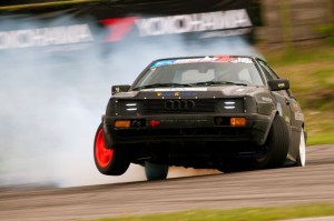 Biķerniekos drifteri „zīmēs saulītes"