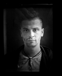 Pirmizrādi piedzīvos melnā komēdija „Kroplis"