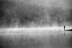 Melnajā piektdienā notiks koncerts "Drūmvakar, Rīga!"