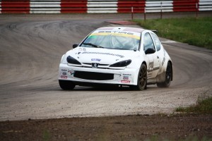 Latvijas rallijkrosa braucējiem Nitišam un Ločmelim uzvaras Centrāleiropas čempionātā