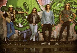 Rebel Riot laiž klajā pirmo singlu no albuma „Destructive Chaos"