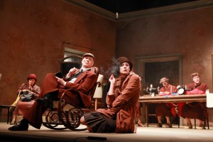 Aizejošā godība. "Zojkina kvartira" Valmieras teātrī