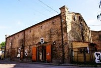 Dirty Deal Teatro iedziļinās sociālpolitiskajos jautājumos