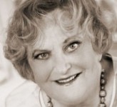 89 gadu vecumā mūžībā aizgājusi izcilā aktrise Velta Līne