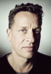 Rīgā lekciju lasīs viens no desmitgades labākajiem britu radošajiem direktoriem Marks Veits