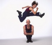 Latvijā viesosies austrāliešu komiķi The Umbilical Brothers