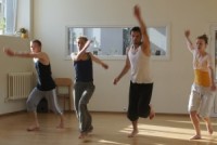 Ģertrūdes ielas teātrī top dejas izrāde „Rezervisti"