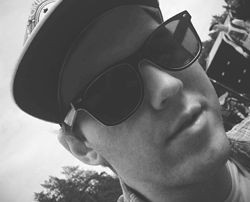 Kaņepes Kultūras centrā uzstāsies Zoé Zoe