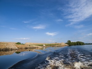 Valmieras teātris izrādi „Daugava” neiekļaus repertuārā