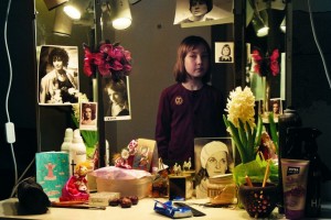 Nacionālajā teātrī top izrāde "Meitenes" ar teātra izcilāko aktrišu piedalīšanos