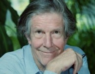 Rīgas festivālā – Džona Keidža mūzika audiovizuālā performancē četrām klavierēm