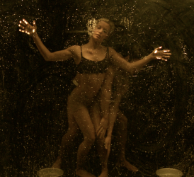 Nacionālā teātra Jaunajā zālē atgriežas laikmetīgās dejas izrāde “Inside”