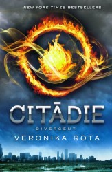 Klajā nāk Veronikas Rotas romāns "Citādie"