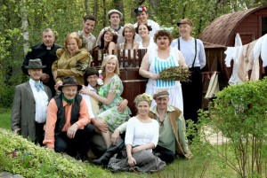 Voldemārs Šoriņš iestudē jautrības lugu „Bitīt rožu dārziņā”